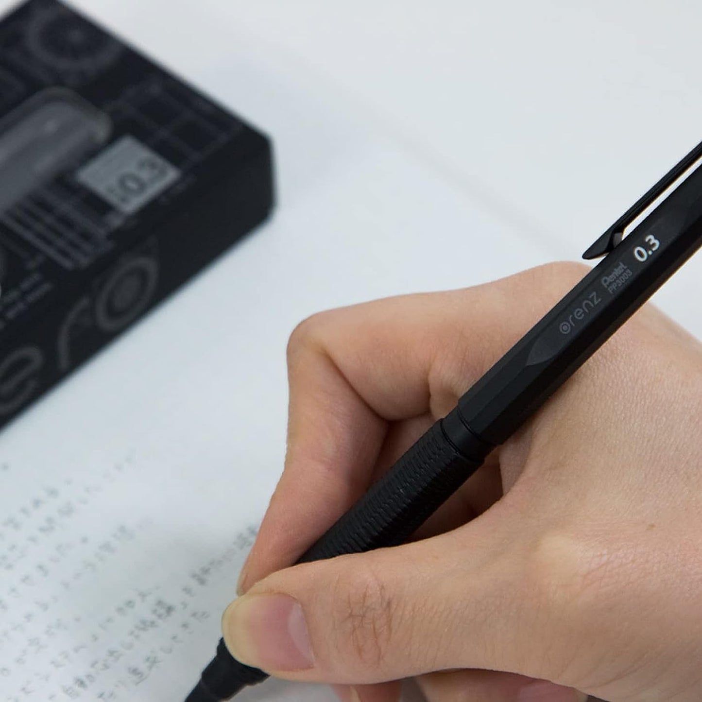 Pentel Orenznero Crayon mécanique 0.3mm/0.5mm en coffret cadeau